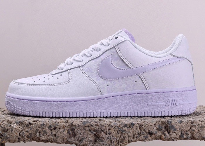 Air Force 1 07 White Barely Grape White/Barely Grape CU3449-100