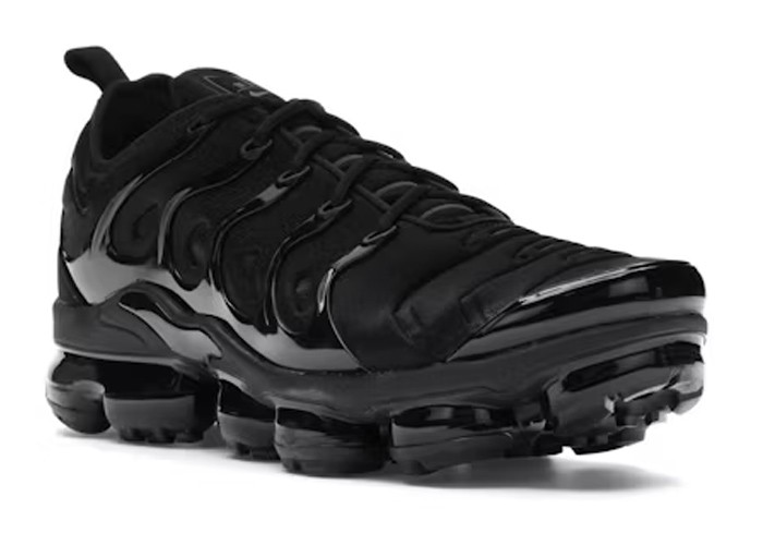 Nike Air VaporMax Plus Triple Black